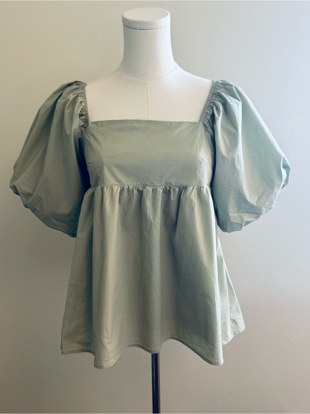 Crescent Sage Square Neck Puff Sleeve Blouse L